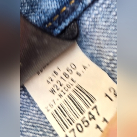 Liz Clairborne Boho Embroidered Jeans Size  12. Bootcut, good condition - Picture 8 of 11